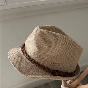 Stylish  Fedora with Brown Braided Band